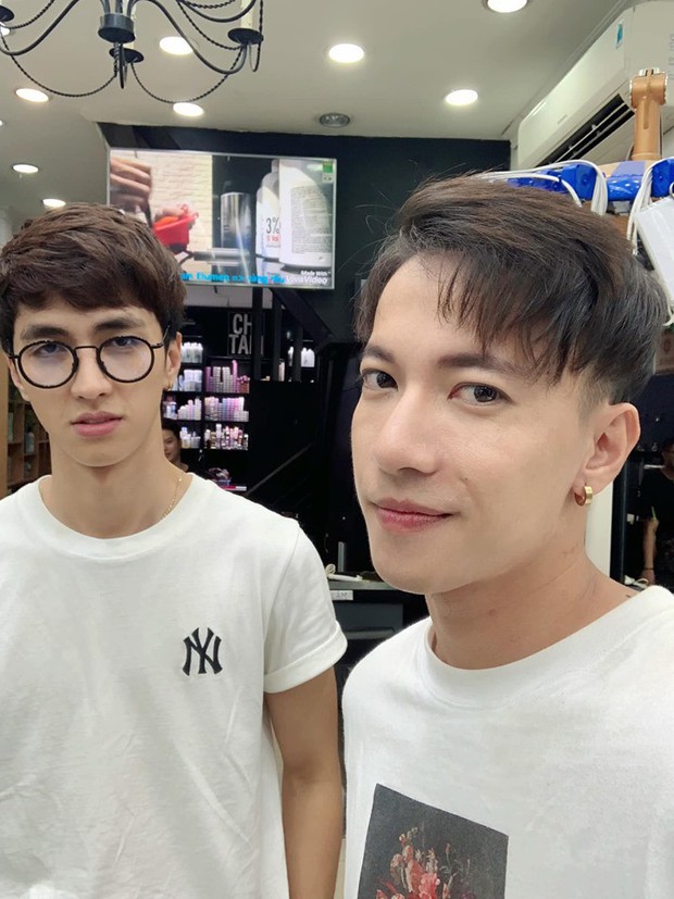 Cách cặp mỹ nam ST - Bình An ăn mừng giải Á quân Cuộc đua kỳ thú cực hot: Vén áo khoe cơ bụng 6 múi cực phẩm! - Ảnh 7.
