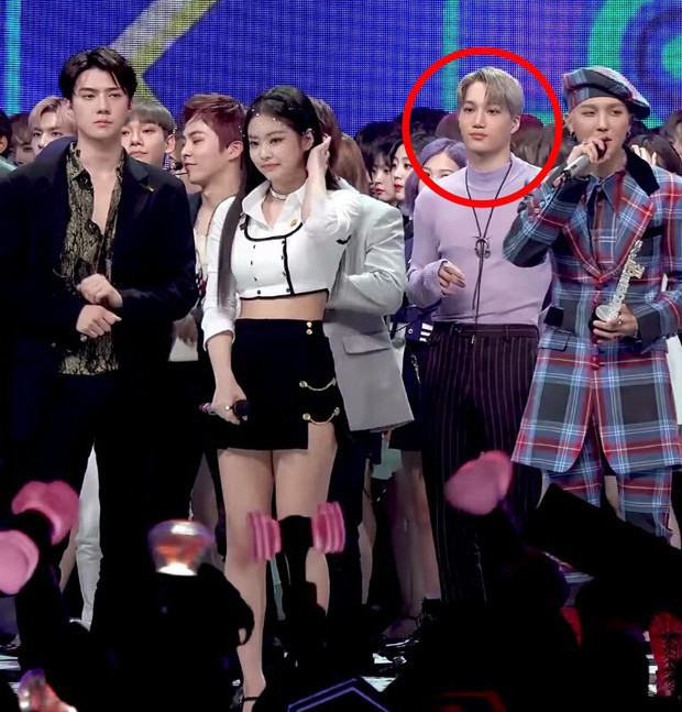 Các cặp sao Hàn hot được fan đẩy thuyền tích cực nhất: Jennie - Mino có twist” cực mạnh, có cặp chênh hẳn 18 tuổi - Ảnh 5. Các cặp sao Hàn hot được fan đẩy thuyền tích cực nhất: Jennie - Mino có twist” cực mạnh, có cặp chênh hẳn 18 tuổi - Ảnh 5.