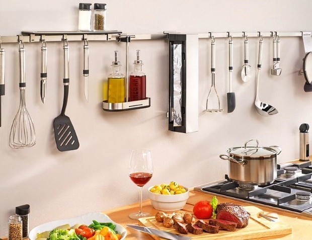 Những thói quen xấu diễn ra trong nhà bếp có thể gây hại sức khỏe nghiêm trọng - Ảnh 1.
