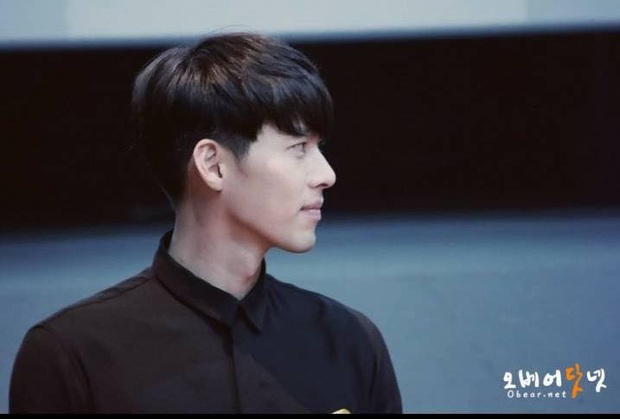 “Soái ca Triều Tiên” Hyun Bin gây bão mạng với góc nghiêng sắc lẹm như dao rọc giấy, sống mũi hiếm có khó tìm - Ảnh 21. “Soái ca Triều Tiên” Hyun Bin gây bão mạng với góc nghiêng sắc lẹm như dao rọc giấy, sống mũi hiếm có khó tìm - Ảnh 21.
