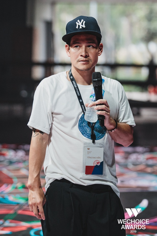 Đạo diễn Việt Tú: Sân khấu của WeChoice Awards 2019 là một sự thay đổi mạo hiểm - Ảnh 2.