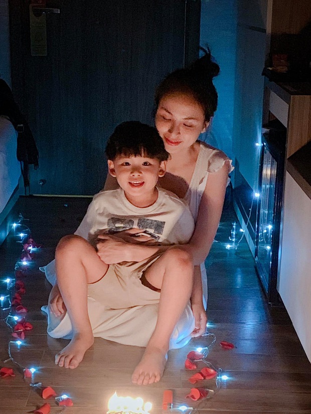 Hoa hậu Diễm Hương và gia đình tổ chức tiệc sinh nhật 5 tuổi cho con trai, nhưng ông xã lại vắng mặt giữa tin đồn ly hôn - Ảnh 3.