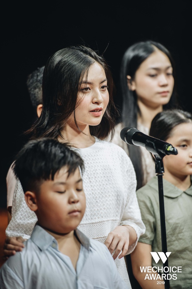 Hành trình Mắt Biếc tại gala WeChoice Awards 2019: Cảm xúc, lắng đọng cùng những con người phi thường nhỏ bé - Ảnh 4.