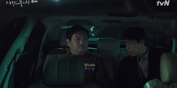Crash Landing On You tập 8: Cả thế giới lập mưu chia cắt đôi trẻ, Hyun Bin qua đêm lần hai với Son Ye Jin chỉ vì hết xăng - Ảnh 9.