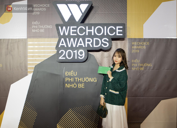 Minh Nghi, Hạ Mi, Chi Chi... mỗi người một vẻ, mười phân vẹn mười trên thảm đỏ gala WeChoice Awards 2019, cả làng game đứng ngồi không yên - Ảnh 8. Minh Nghi, Hạ Mi, Chi Chi... mỗi người một vẻ, mười phân vẹn mười trên thảm đỏ gala WeChoice Awards 2019, cả làng game đứng ngồi không yên - Ảnh 8.