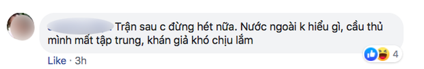 Nhiều người tràn vào Facebook cá nhân để sỉ nhục nữ CĐV cầm loa hát Bay lên trời là em bay ra ngoài: Fan bóng đá có văn hóa thì không làm thế - Ảnh 12.
