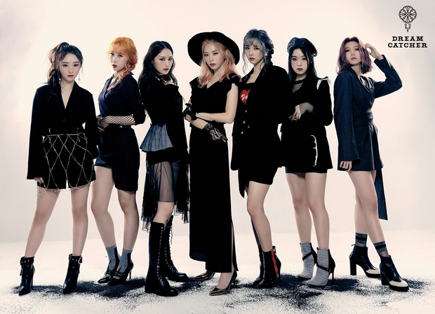 10 nhóm nhạc “con ghẻ quốc dân, con cưng quốc tế”: “Gà” SM và JYP ngậm ngùi góp mặt, girlgroup lập kỉ lục ngang BTS lại bi đát ở Hàn - Ảnh 7. 10 nhóm nhạc “con ghẻ quốc dân, con cưng quốc tế”: “Gà” SM và JYP ngậm ngùi góp mặt, girlgroup lập kỉ lục ngang BTS lại bi đát ở Hàn - Ảnh 7.