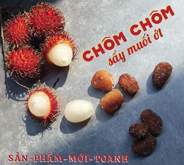 Từ bánh chưng trà xanh cá hồi cho đến pate cá chép trứng muối: Thị trường đồ ăn Tết năm nay gây hoang mang quá mà! - Ảnh 9. Từ bánh chưng trà xanh cá hồi cho đến pate cá chép trứng muối: Thị trường đồ ăn Tết năm nay gây hoang mang quá mà! - Ảnh 9.