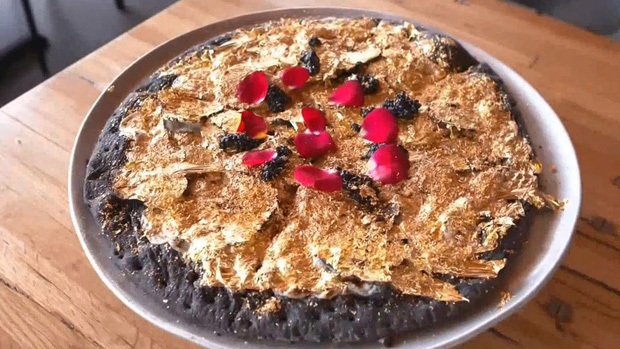 Những chiếc pizza kỳ quặc nhất hành tinh ai nhìn vào cũng muốn té ngửa, Việt Nam có hàng loạt cái tên góp mặt (Phần 1) - Ảnh 13. Những chiếc pizza kỳ quặc nhất hành tinh ai nhìn vào cũng muốn té ngửa, Việt Nam có hàng loạt cái tên góp mặt (Phần 1) - Ảnh 13.