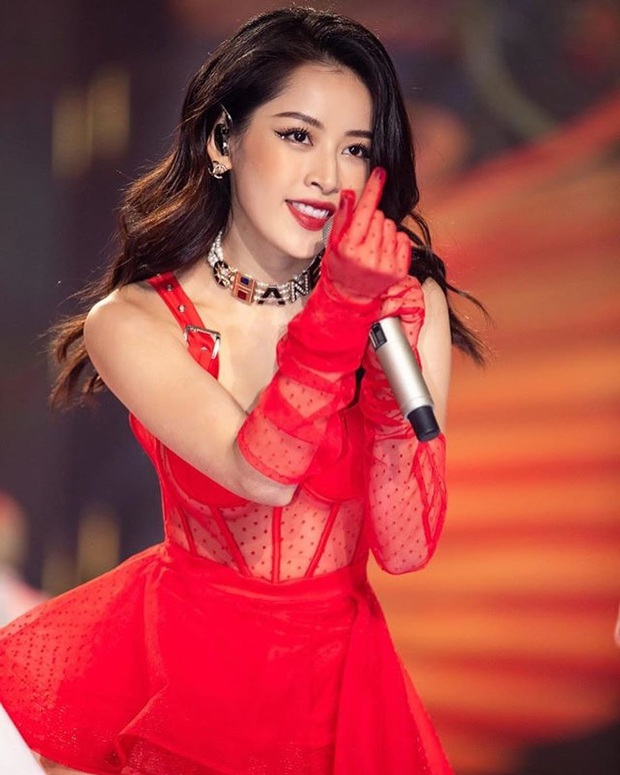 Sao Việt – Hàn – Trung theo style đính đá, ngọc trai: Người nhấn vài hạt, người “quẩy” cả lố - Ảnh 3. Sao Việt – Hàn – Trung theo style đính đá, ngọc trai: Người nhấn vài hạt, người “quẩy” cả lố - Ảnh 3.