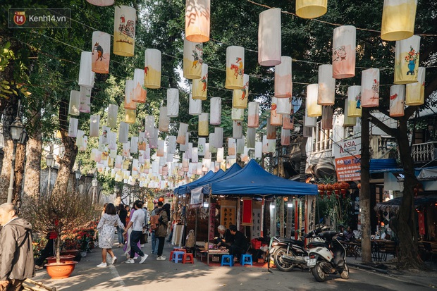 Dạo chơi chợ Tết truyền thống chỉ mở một phiên duy nhất trong năm ở Hà Nội - Ảnh 2.