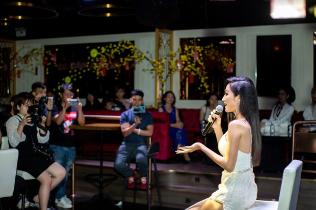 Giữa bão hẹn hò, Trọng Hiếu mượn rượu tỏ tình, Bùi Đình Hoài Sa khẳng định cả hai vẫn đang trong giai đoạn đu đưa nhau ý mà! - Ảnh 3. Giữa bão hẹn hò, Trọng Hiếu mượn rượu tỏ tình, Bùi Đình Hoài Sa khẳng định cả hai vẫn đang trong giai đoạn đu đưa nhau ý mà! - Ảnh 3.