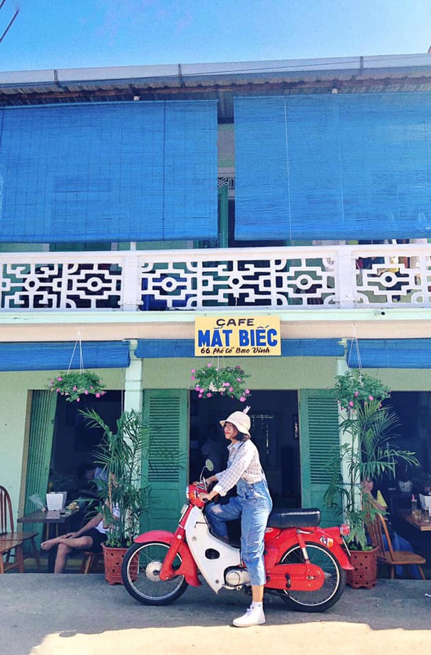 Nhà của Hà Lan trên phim giờ đã thành quán cafe mang tên “Mắt Biếc” ngoài đời thực, xem ảnh chỉ muốn tìm đến Huế check-in ngay - Ảnh 5. Nhà của Hà Lan trên phim giờ đã thành quán cafe mang tên “Mắt Biếc” ngoài đời thực, xem ảnh chỉ muốn tìm đến Huế check-in ngay - Ảnh 5.