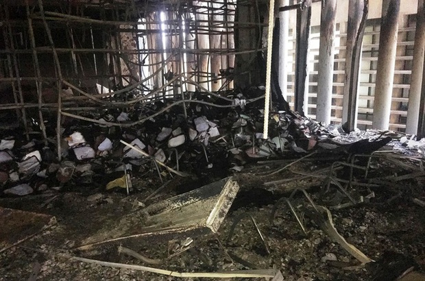 Hiện trường vụ cháy tòa nhà dầu khí Thanh Hóa khiến 2 người chết, 13 người bị thương - Ảnh 11. Hiện trường vụ cháy tòa nhà dầu khí Thanh Hóa khiến 2 người chết, 13 người bị thương - Ảnh 11.