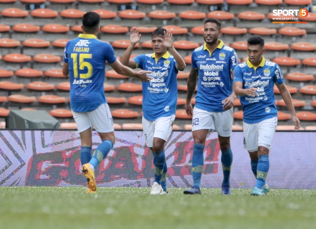 Trận đấu của Hà Nội FC trên đất Malaysia bị huỷ đột ngột chỉ sau 1 hiệp đấu - Ảnh 8. Trận đấu của Hà Nội FC trên đất Malaysia bị huỷ đột ngột chỉ sau 1 hiệp đấu - Ảnh 8.