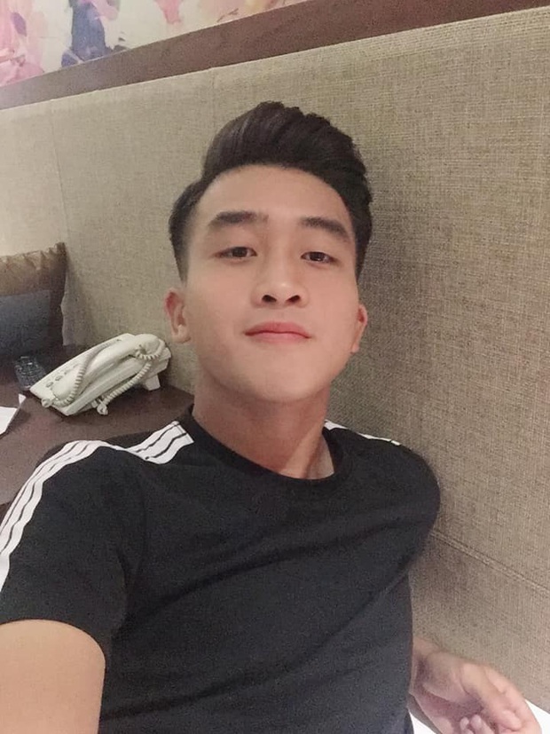 Hotboy U23 Việt Nam cũng không tránh được lời nguyền mang tên dọn nhà ngày Tết - Ảnh 2. Hotboy U23 Việt Nam cũng không tránh được lời nguyền mang tên dọn nhà ngày Tết - Ảnh 2.