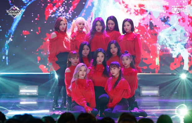 Hậu B.I rời nhóm, iKON chính thức có màn tái xuất đầu tiên ngay thời điểm 3 nhóm nữ hot chiến nhau tung toé - Ảnh 5.