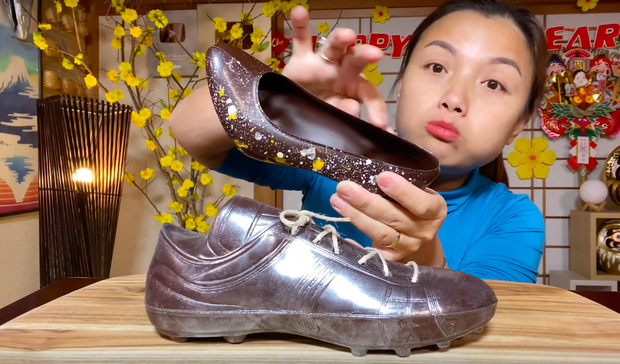 Thêm một điều kỳ lạ của nước Nhật trong vlog của Quỳnh Trần JP: Giày cao gót ăn được, bé Sa còn cực thích món này - Ảnh 6. Thêm một điều kỳ lạ của nước Nhật trong vlog của Quỳnh Trần JP: Giày cao gót ăn được, bé Sa còn cực thích món này - Ảnh 6.