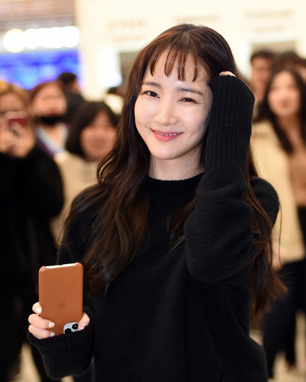 Nhan sắc của Park Min Young cứ trồi sụt thất thường: Tội vạ là do kiểu tóc hết, bạn cần tham khảo để tránh đi vào vết xe đổ - Ảnh 7.