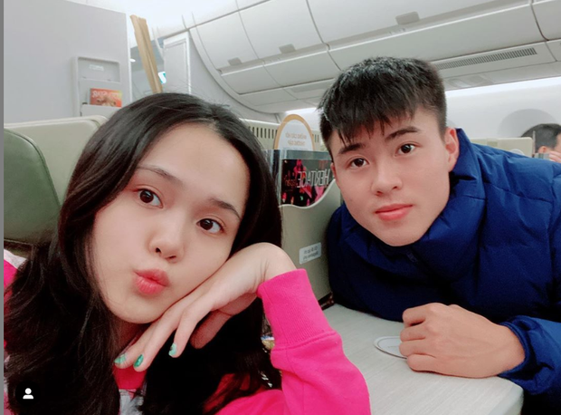 Mới ăn hỏi mà Duy Mạnh đã bị cô vợ Quỳnh Anh quản lý tài chính, doạ có quỹ đen thì biết mặt - Ảnh 3. Mới ăn hỏi mà Duy Mạnh đã bị cô vợ Quỳnh Anh quản lý tài chính, doạ có quỹ đen thì biết mặt - Ảnh 3.