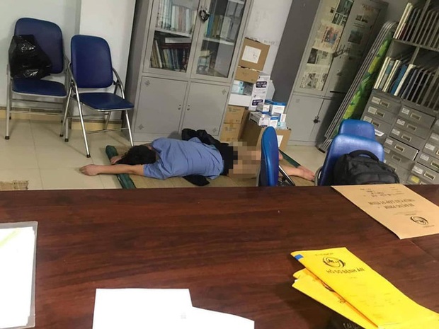 Bác sĩ bị tố ngủ cùng nữ sinh viên trong ca trực thanh minh gì? - Ảnh 3. Bác sĩ bị tố ngủ cùng nữ sinh viên trong ca trực thanh minh gì? - Ảnh 3.