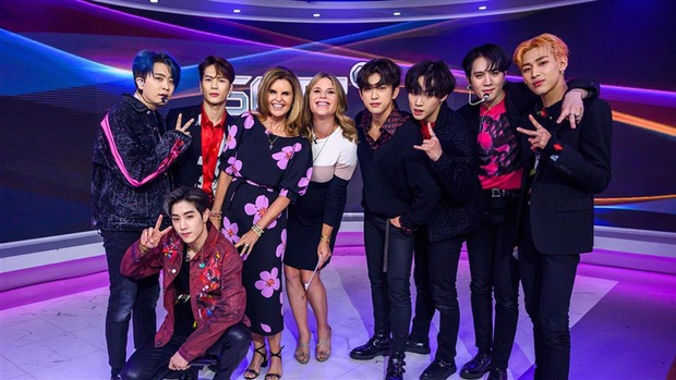 Idol Kpop công phá truyền hình Mỹ năm 2019: BLACKPINK, BTS, loạt tân binh ra mắt ấn tượng - Ảnh 11. Idol Kpop công phá truyền hình Mỹ năm 2019: BLACKPINK, BTS, loạt tân binh ra mắt ấn tượng - Ảnh 11.