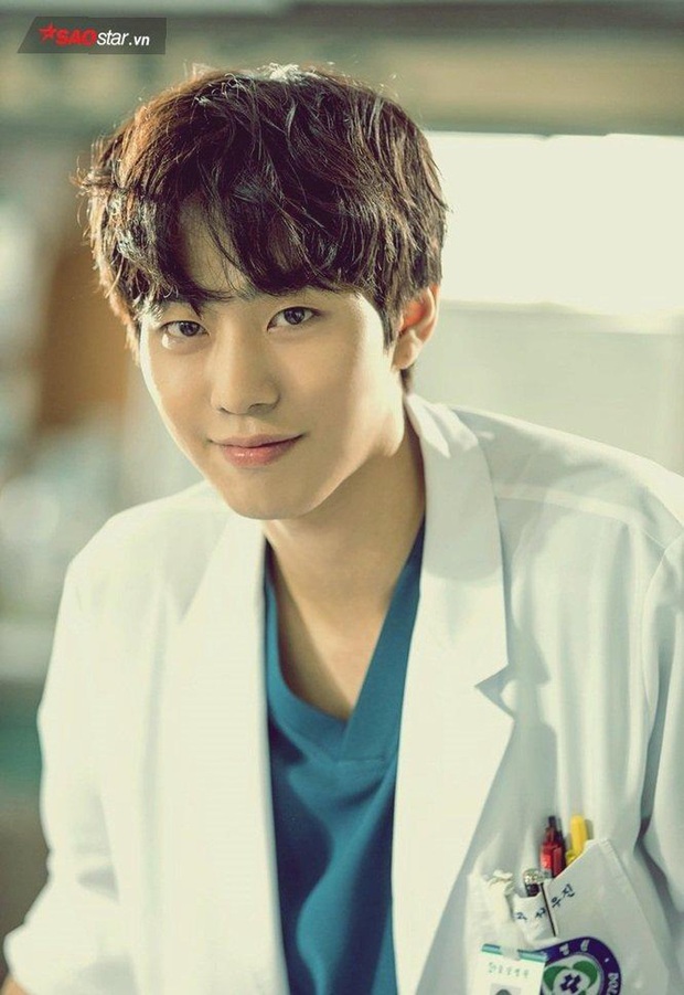 Park Bo Gum, Min Hyo Rin hay bạn gái Lee Kwang Soo... đều suýt debut làm ca sĩ, may mà chuyển ngạch diễn viên kẻo visual thời nay ra chuồng gà hết? - Ảnh 7.