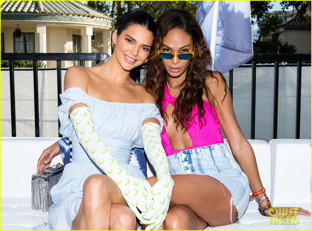 Vừa mới hẹn hò cùng Vanessa Hudgens, sao trẻ NBA tiếp tục tiến tới với thiên thần Victorias Secret: Rốt cuộc, ai mới là người tình thực sự? - Ảnh 3. Vừa mới hẹn hò cùng Vanessa Hudgens, sao trẻ NBA tiếp tục tiến tới với thiên thần Victorias Secret: Rốt cuộc, ai mới là người tình thực sự? - Ảnh 3.