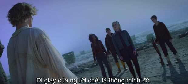 Xuất hiện trai đẹp gu mặn trong Chilling Adventures Of Sabrina phần 3: Đẹp trai, sáu múi nhưng chỉ thích lâu đài cát? - Ảnh 5.