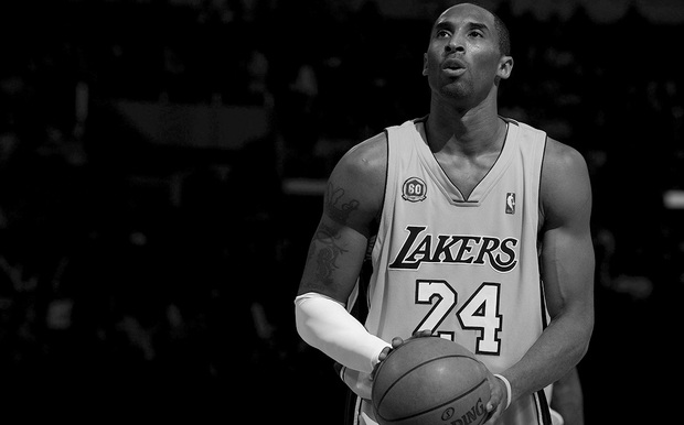 Rầm rộ tweet dự báo huyền thoại Kobe Bryant sẽ tử nạn trên chiếc trực thăng dân dụng cùng ngàn phản ứng trái chiều - Ảnh 1.