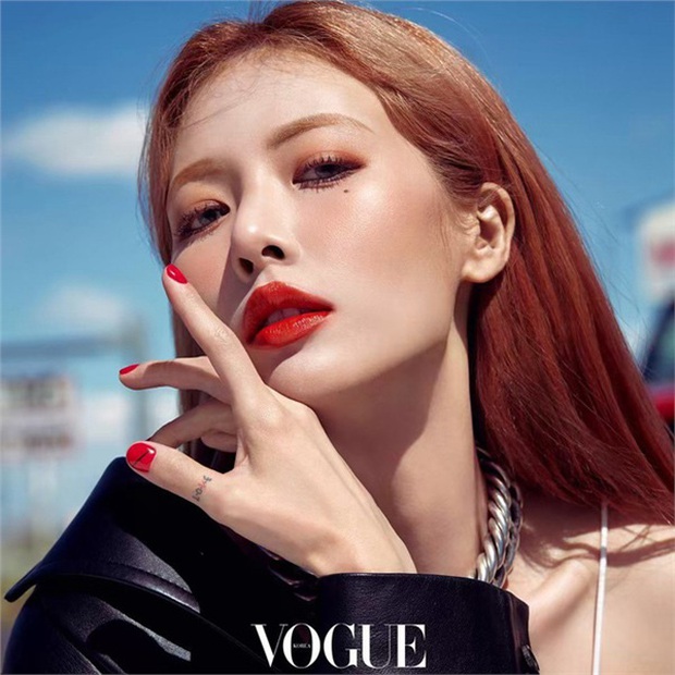 Đã quen với phấn son, Hyuna gây choáng với quá trình tẩy trang: Càng kéo xuống càng lộ mặt mộc mỹ miều - Ảnh 6.