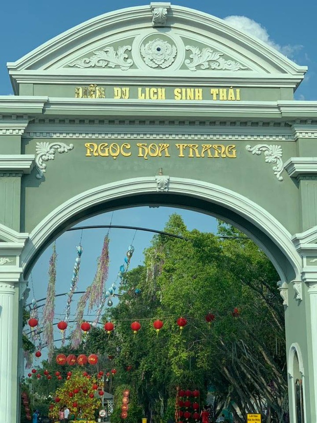 Hai cháu bé tử vong thương tâm khi bơi ở khu du lịch sinh thái Ngọc Hoa Trang ngày mùng 5 Tết - Ảnh 2. Hai cháu bé tử vong thương tâm khi bơi ở khu du lịch sinh thái Ngọc Hoa Trang ngày mùng 5 Tết - Ảnh 2.