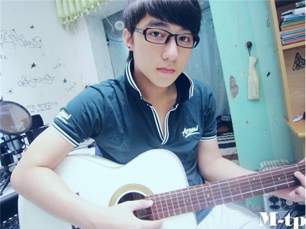 Viết dòng chữ Tiffany to đùng ở trên tường, Sơn Tùng M-TP thần tượng SNSD từ... 10 năm trước? - Ảnh 5. Viết dòng chữ Tiffany to đùng ở trên tường, Sơn Tùng M-TP thần tượng SNSD từ... 10 năm trước? - Ảnh 5.
