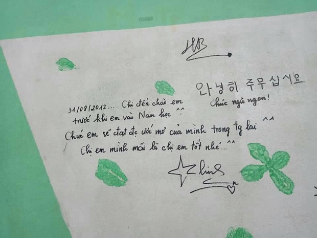 Viết dòng chữ Tiffany to đùng ở trên tường, Sơn Tùng M-TP thần tượng SNSD từ... 10 năm trước? - Ảnh 4. Viết dòng chữ Tiffany to đùng ở trên tường, Sơn Tùng M-TP thần tượng SNSD từ... 10 năm trước? - Ảnh 4.