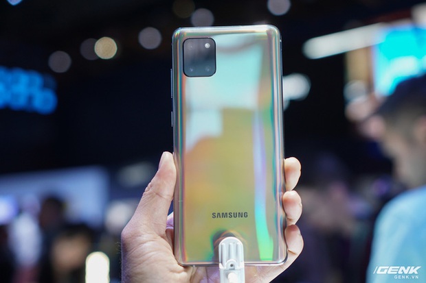 Trên tay Galaxy S10 Lite và Galaxy Note 10 Lite: Hai thiết bị vô cùng kỳ quặc từ Samsung - Ảnh 5.