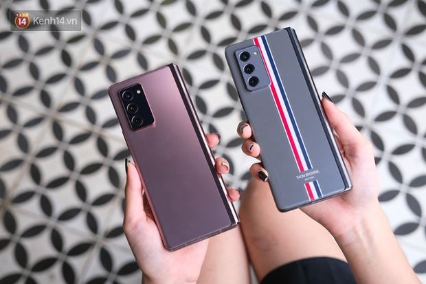 Trải nghiệm smartphone giá 120 triệu đồng vừa về Việt Nam - Ảnh 5. Trải nghiệm smartphone giá 120 triệu đồng vừa về Việt Nam - Ảnh 5.