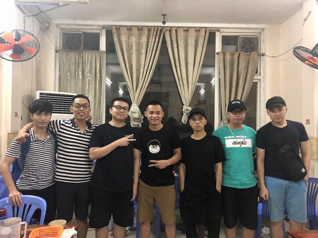 Độ Mixi hé lộ sẽ cùng SofM talkshow ngay sau khi thần rừng Việt Nam trở về từ CKTG - Ảnh 2. Độ Mixi hé lộ sẽ cùng SofM talkshow ngay sau khi thần rừng Việt Nam trở về từ CKTG - Ảnh 2.