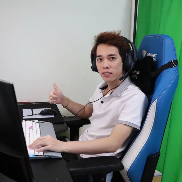 Trung vệ Duy Mạnh tiết lộ thường nằm vùng xem livestream Nam Blue bắn PUBG Mobile - Ảnh 4.