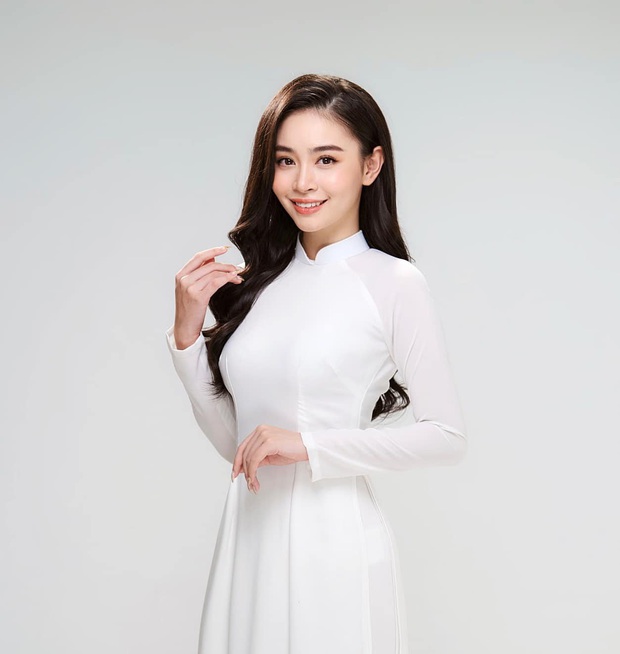 Người đẹp top 35 Hoa hậu Việt Nam 2020 bất ngờ tiết lộ hậu trường đêm thi  - Ảnh 1.