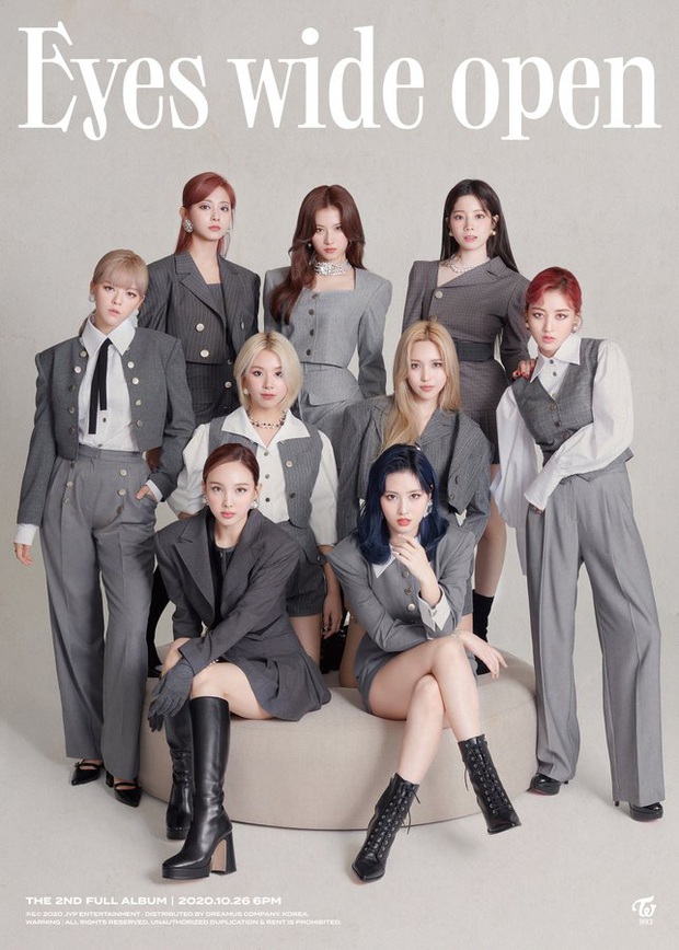 Xem ảnh teaser mới của TWICE mà phát điên với designer nhà JYP: Chụp y chang thời More & More, hình đẹp nhất lại để đen trắng! - Ảnh 7. Xem ảnh teaser mới của TWICE mà phát điên với designer nhà JYP: Chụp y chang thời More & More, hình đẹp nhất lại để đen trắng! - Ảnh 7.