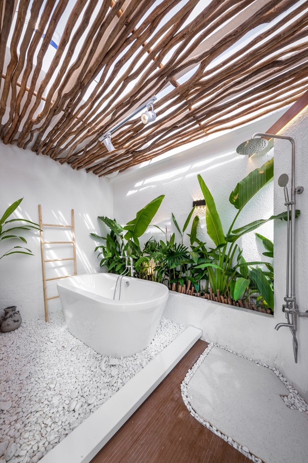 Chủ nhà Sài Gòn hô biến sân thượng thành phòng tắm cực chill, đắp 900 triệu thiết kế không khác gì resort 5 sao - Ảnh 18.