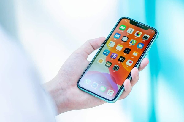 Hơn 1 nửa người dùng iPhone ở Mỹ lầm tưởng điện thoại của họ hỗ trợ 5G - Ảnh 1.