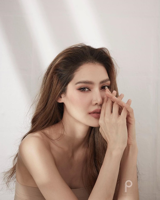 Á hậu Miss Universe Thái 2020: 7 năm dính lời nguyền chỉ được lên ngôi Á hậu, gây sốc vì bê bối tiệc ma tuý thác loạn - Ảnh 13.