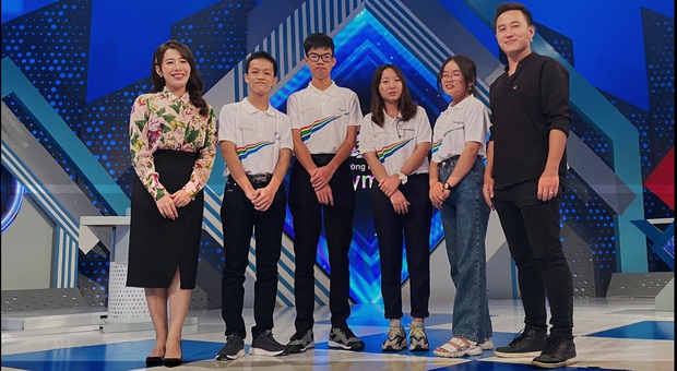 Lại xuất hiện ‘con nhà người ta’ lập kỉ lục Đường lên đỉnh Olympia vừa thông minh, đẹp trai lại còn duyên dáng 3