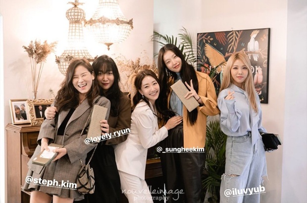 Đám cưới mẫu nữ vô danh quy tụ dàn sao quá khủng: Jennie (BLACKPINK) xinh xỉu, Wonder Girls và mỹ nhân Itaewon Class đều có mặt - Ảnh 6.