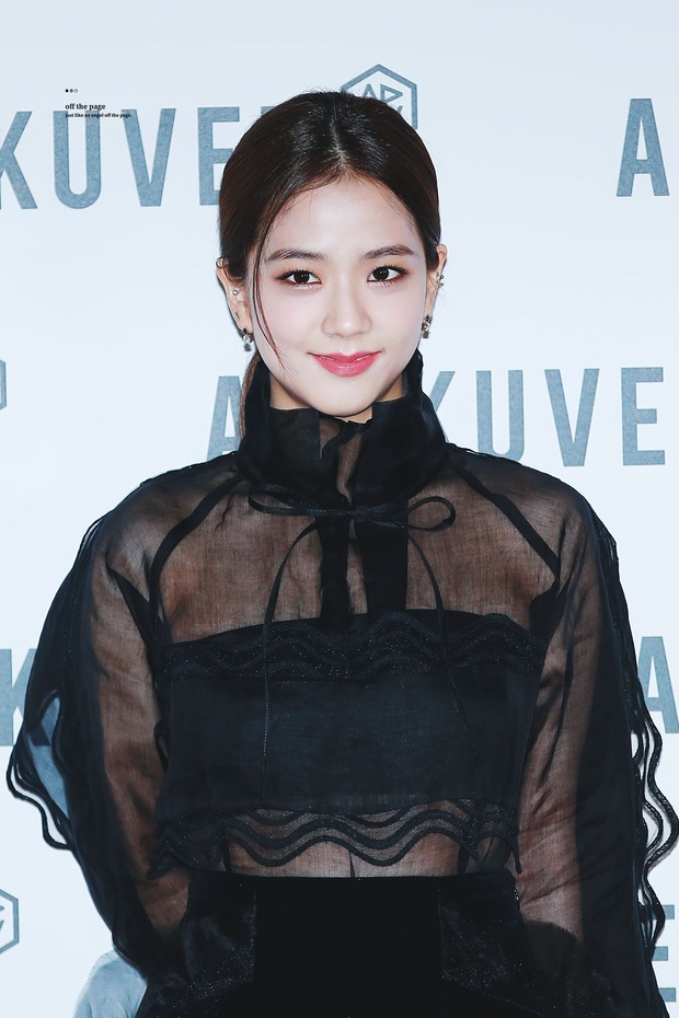 Nữ thần Jisoo (BLACKPINK) hiếm hoi dự sự kiện: Sang như tiểu thư quý tộc, đèn flash phải chịu thua, bảo sao được gọi là Hoa hậu - Ảnh 5.