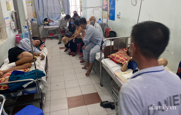 Vụ người phụ nữ phải cắt ngực dù được chẩn đoán lành tính tại BV Ung bướu TP.HCM: Gom các xét nghiệm vào hồ sơ bệnh án rồi đóng dấu mật là triệt đường sống của bệnh nhân - Ảnh 4. Vụ người phụ nữ phải cắt ngực dù được chẩn đoán lành tính tại BV Ung bướu TP.HCM: Gom các xét nghiệm vào hồ sơ bệnh án rồi đóng dấu mật là triệt đường sống của bệnh nhân - Ảnh 4.
