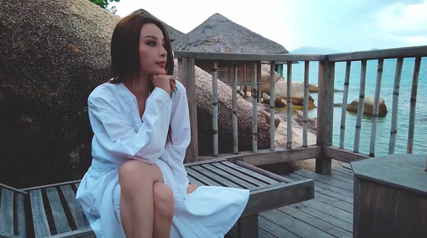 Huyền Baby khoe giảm 8kg để thoả sức diện bikini, tầm này đố ảnh cap màn hình hại được chị - Ảnh 4. Huyền Baby khoe giảm 8kg để thoả sức diện bikini, tầm này đố ảnh cap màn hình hại được chị - Ảnh 4.
