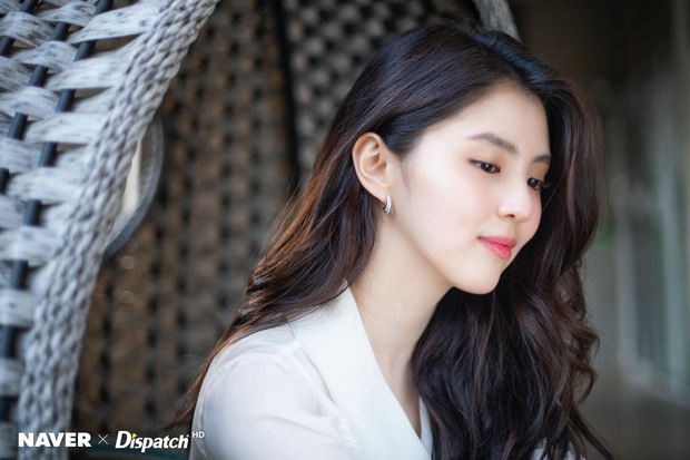 Soi nhược điểm mặt lệch, mũi ngắn của tiểu tam hot nhất xứ Hàn: Lý do cô luôn để một kiểu tóc nhất định là đây - Ảnh 3.