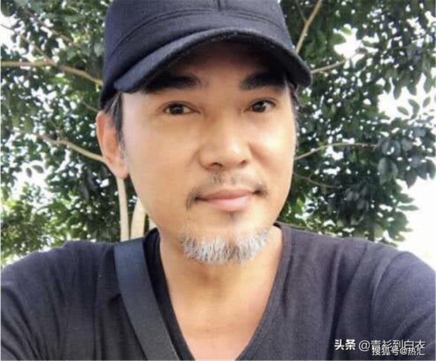 Triển Chiêu Tiêu Ân Tuấn lên Top tìm kiếm khi tức giận vì bị giới truyền thông chê già nua xuống sắc - Ảnh 3.